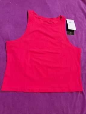 🩷 Nike Women’s Zenvy DRI-FIT Hot Pink Ribbed Tank. Size Large